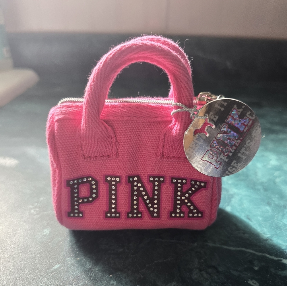 RARE New With Tags VS PINK Sequin Key Chain. Empty. Y2K